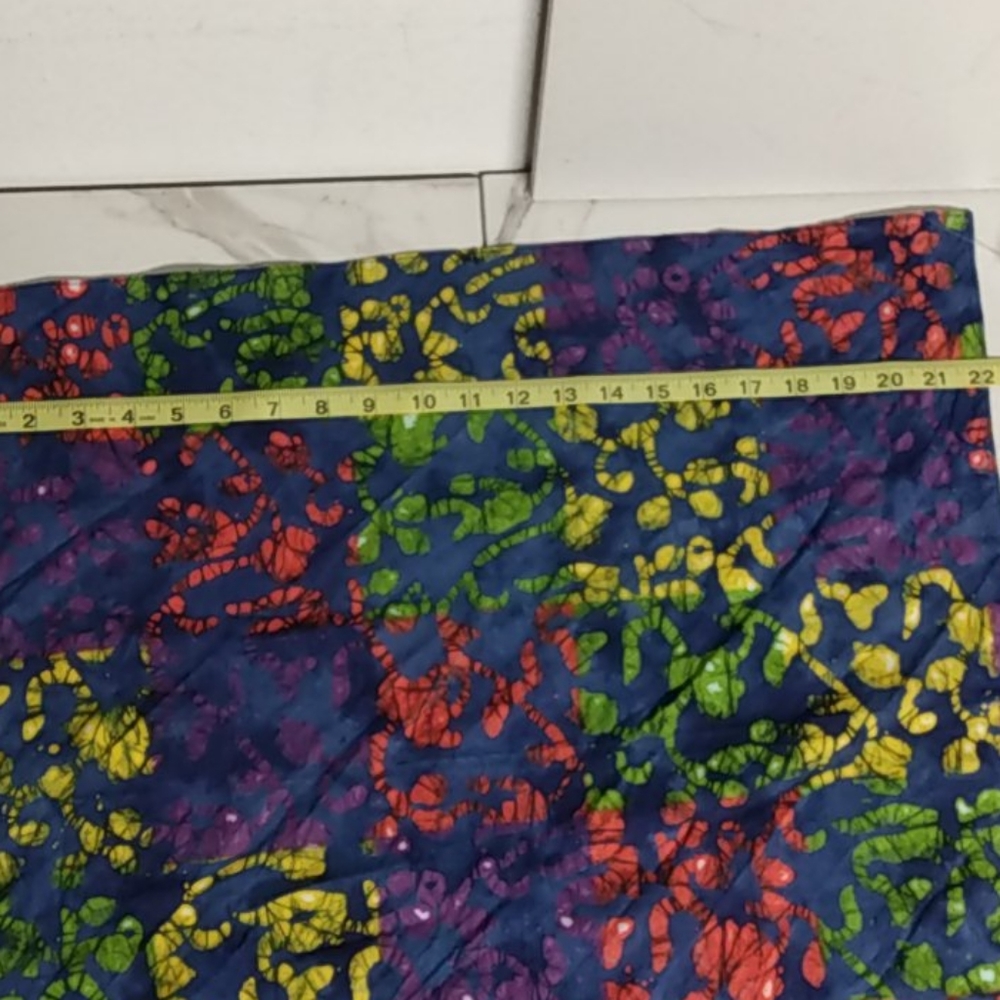 Trending  Now Oversized Batik Hair Scarf/ Bandana - Picture 6 of 11